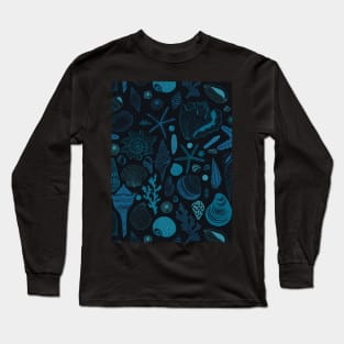 Sea shells on dark blue Long Sleeve T-Shirt